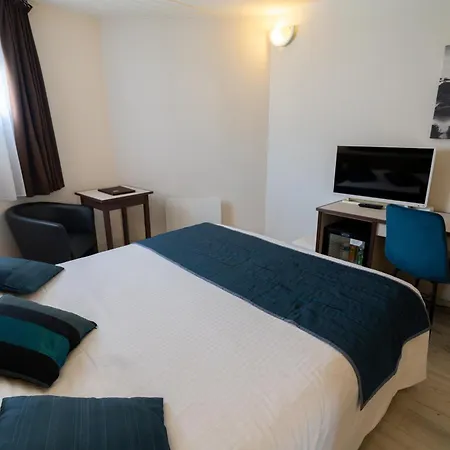 Hotel The Originals City, L'arc-en-ciel,