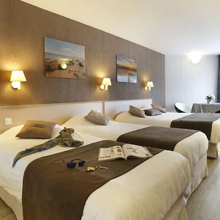 Logis Arc En Ciel Hotell