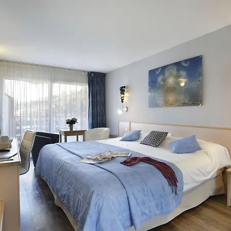 Otel Logis Arc En Ciel