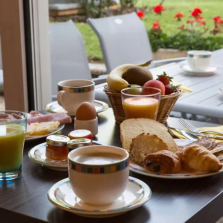Otel Logis Arc En Ciel Thonon-les-Bains