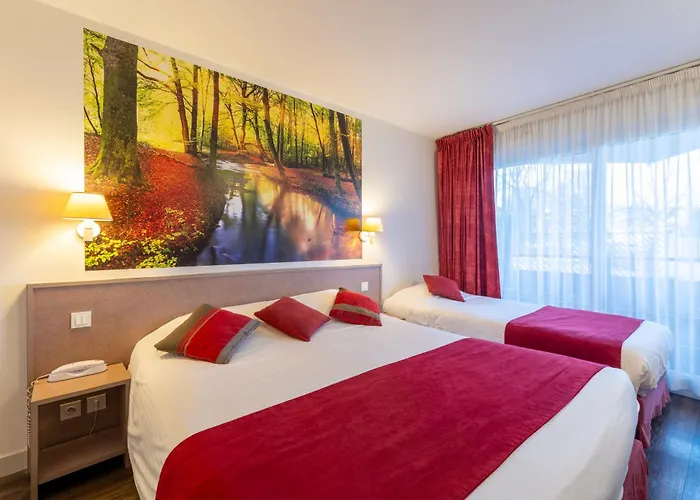 Hotel Logis Arc En Ciel