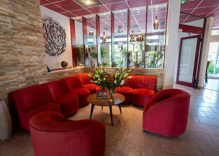 Hotel Logis Arc En Ciel Thonon-les-Bains