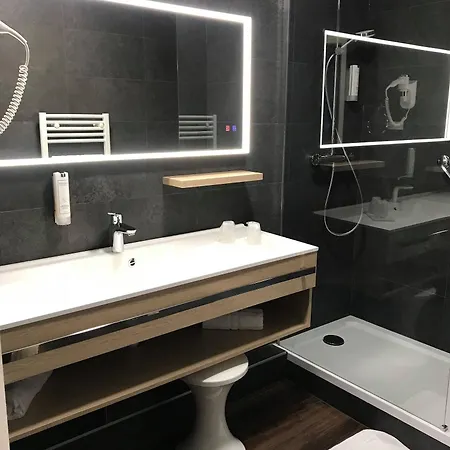 Logis Arc En Ciel Hotel Thonon-les-Bains