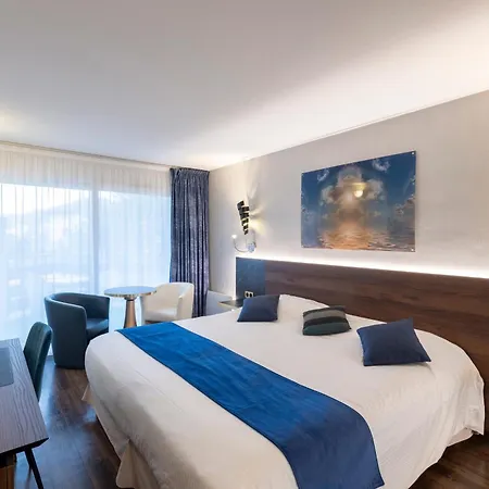 Logis Arc En Ciel Hotel