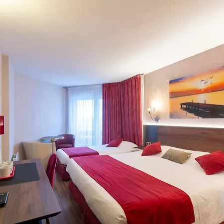 Hotel Logis Arc En Ciel