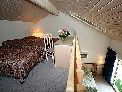 Hotell Logis Arc En Ciel Thonon-les-Bains
