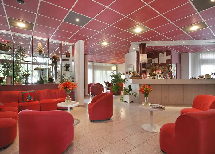 Logis Arc En Ciel Hotel 3*