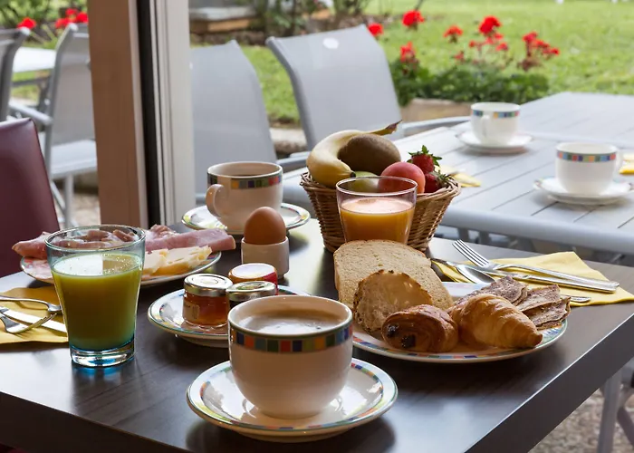 Hotel Logis Arc En Ciel Thonon-les-Bains